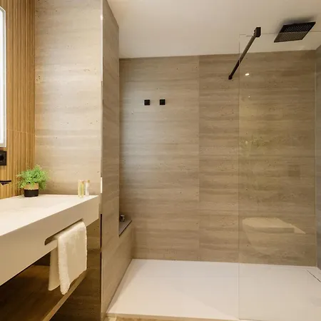In Near Golf And Apartment *