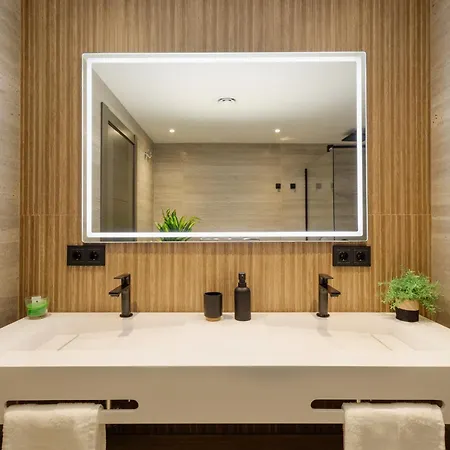 Apartment In Near Golf And *